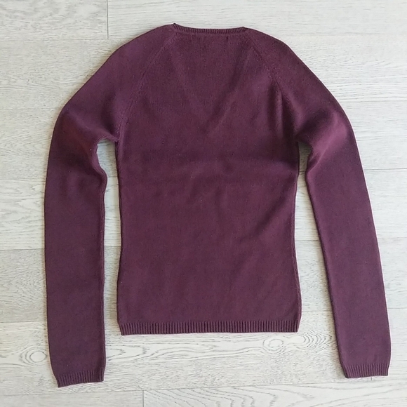 RW&CO Burgundy V-neck Knit Sweater - Picture 2 of 7